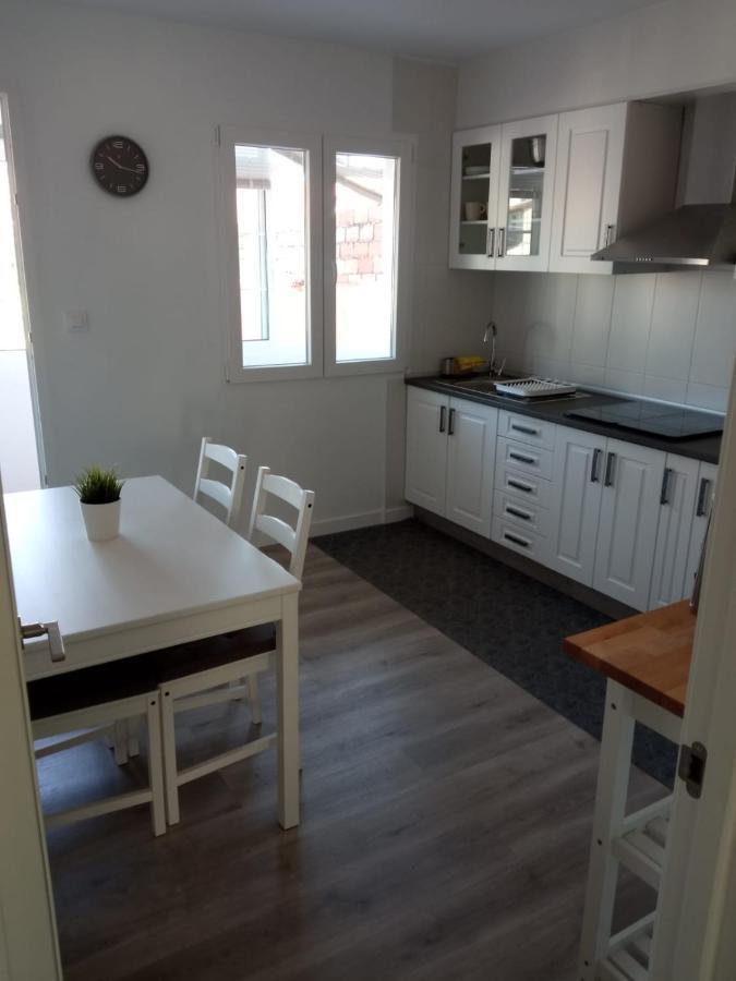 Apartamentos La Capilla Villanueva De Arosa Εξωτερικό φωτογραφία